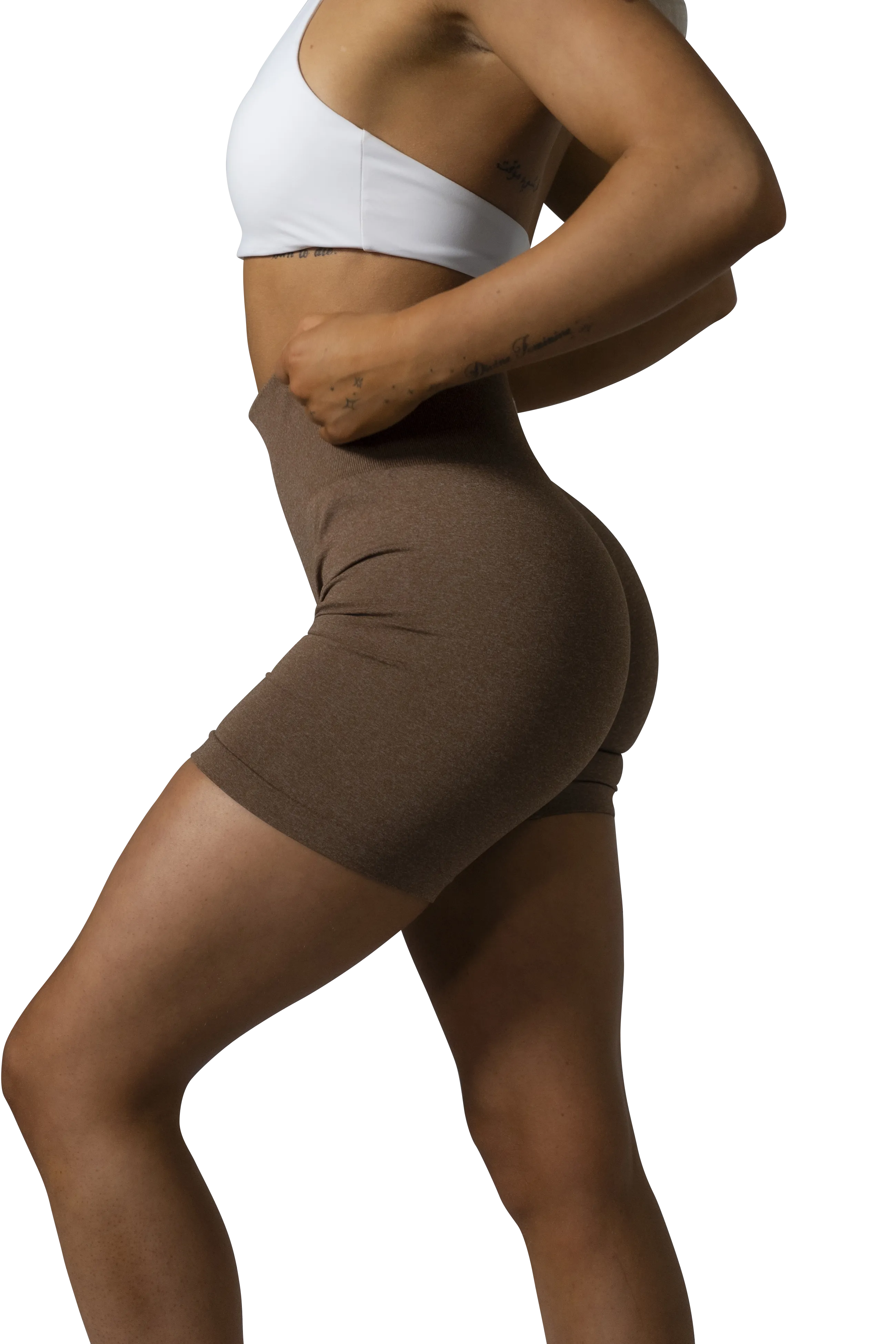 ACTIVE SEAMLESS SHORTS - BROWN