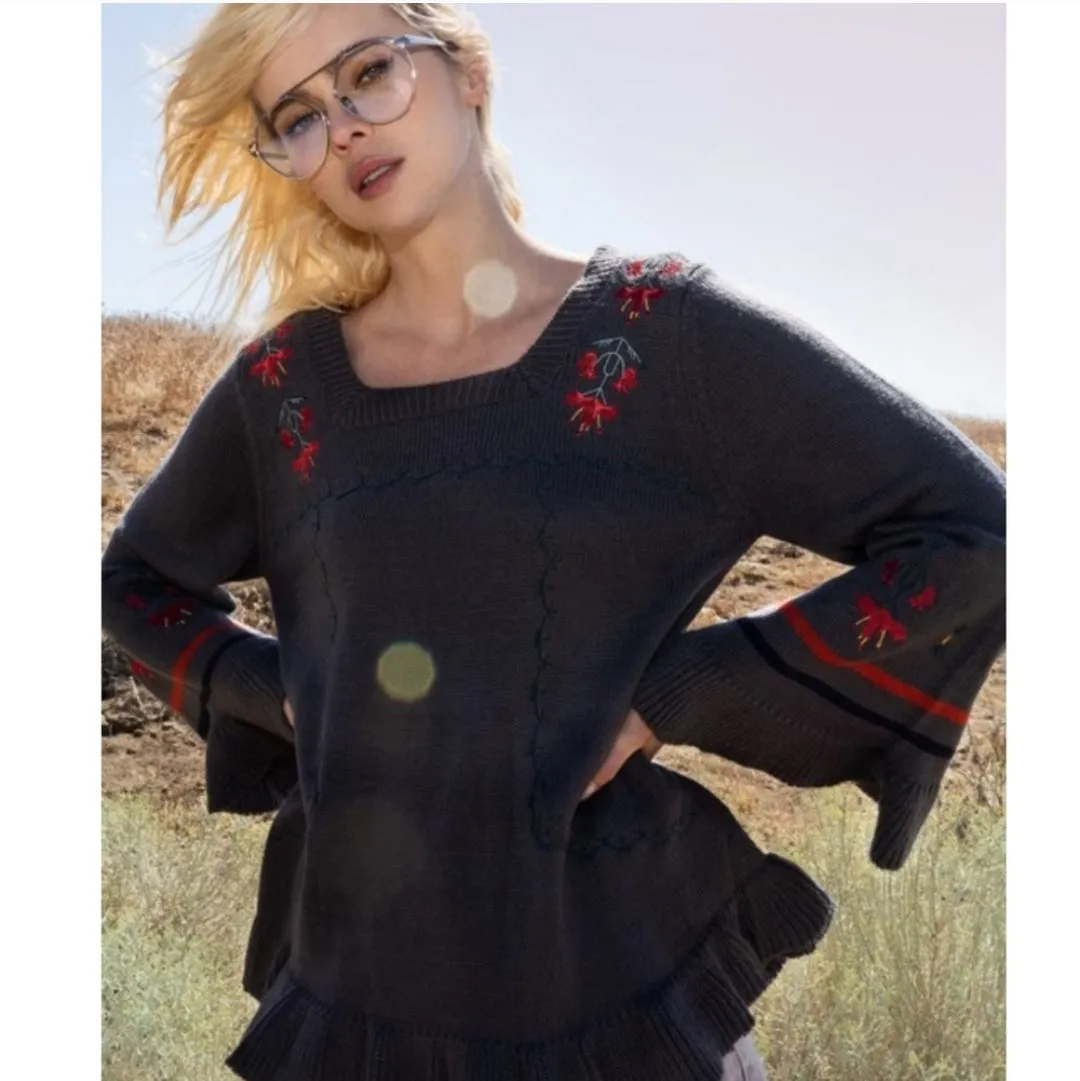 Embroidered Bell Sleeve Sweater