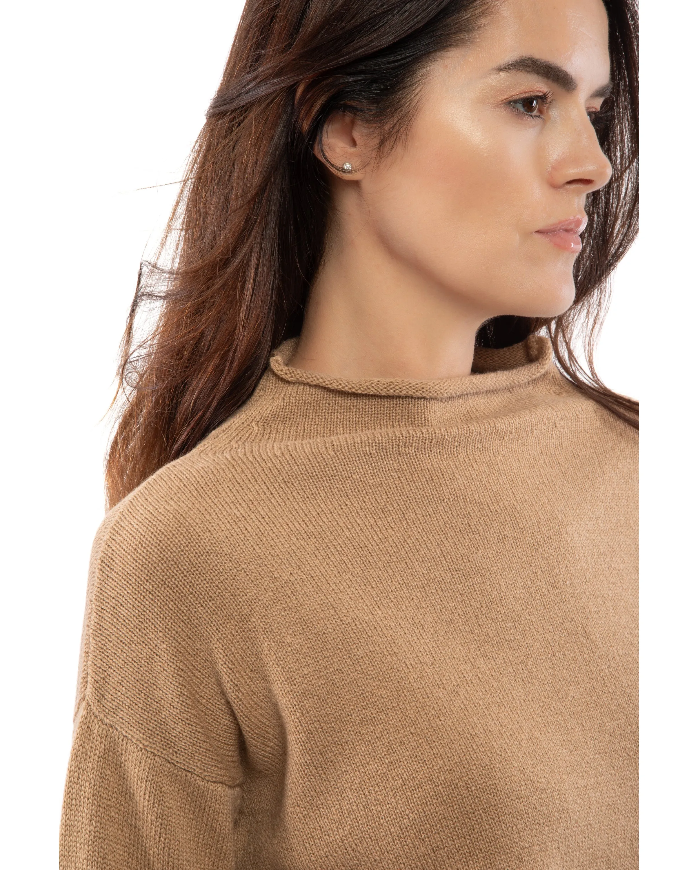 NEW FALL 24 - Women's Woold & Cashmere Wide Funnel Neck Sweater Camel