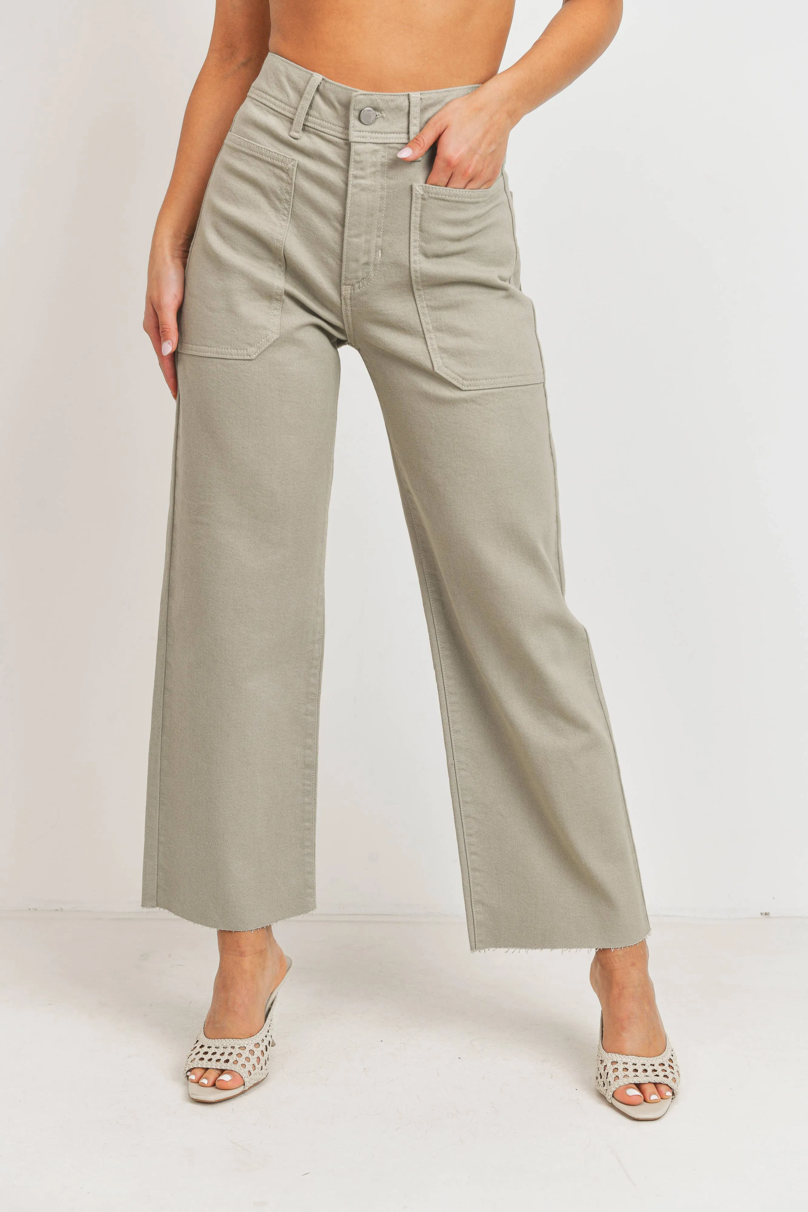 UTILITY WIDE LEG JEAN