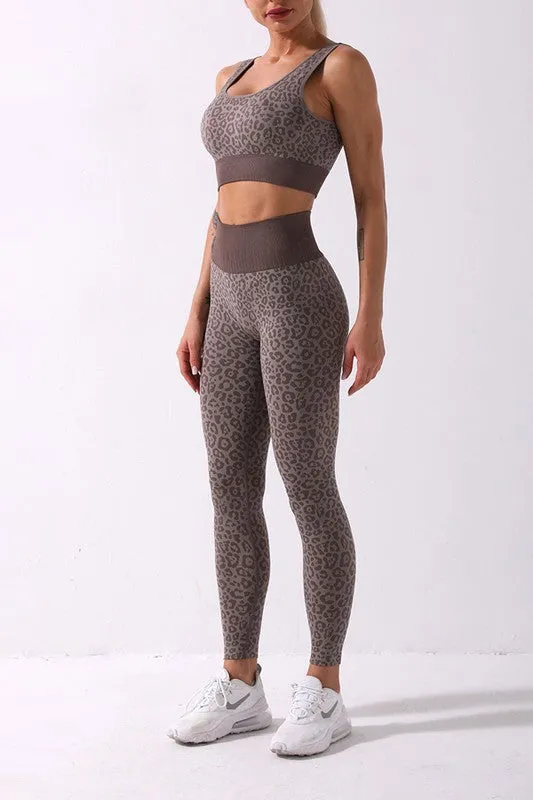 Womens Yoga 2 Piece Leopard Print Athletic Workout Gym Set